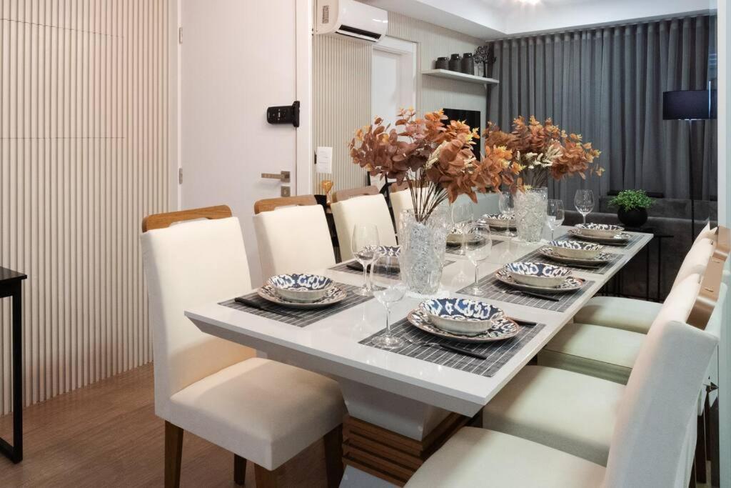 Luxo Na Gleba Com Ar Na Sala E Quarto, Lava E Seca E Academia Apartamento Londrina